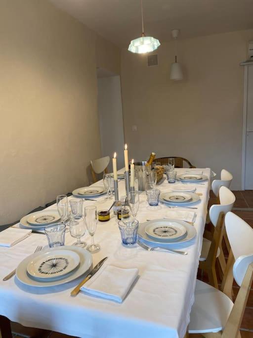 Le Nomade En Provence Bed and Breakfast Bouchet  Exteriör bild
