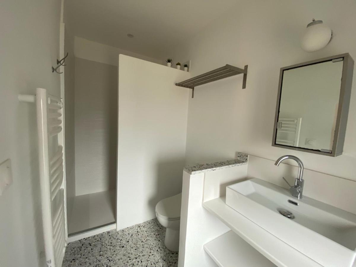 Le Nomade En Provence Bed and Breakfast Bouchet  Exteriör bild