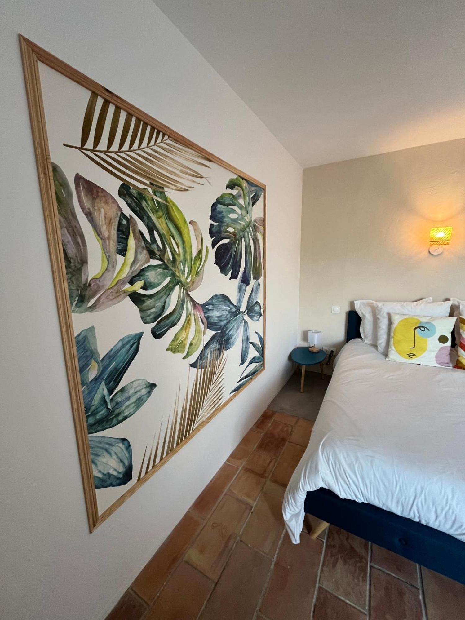 Le Nomade En Provence Bed and Breakfast Bouchet  Exteriör bild