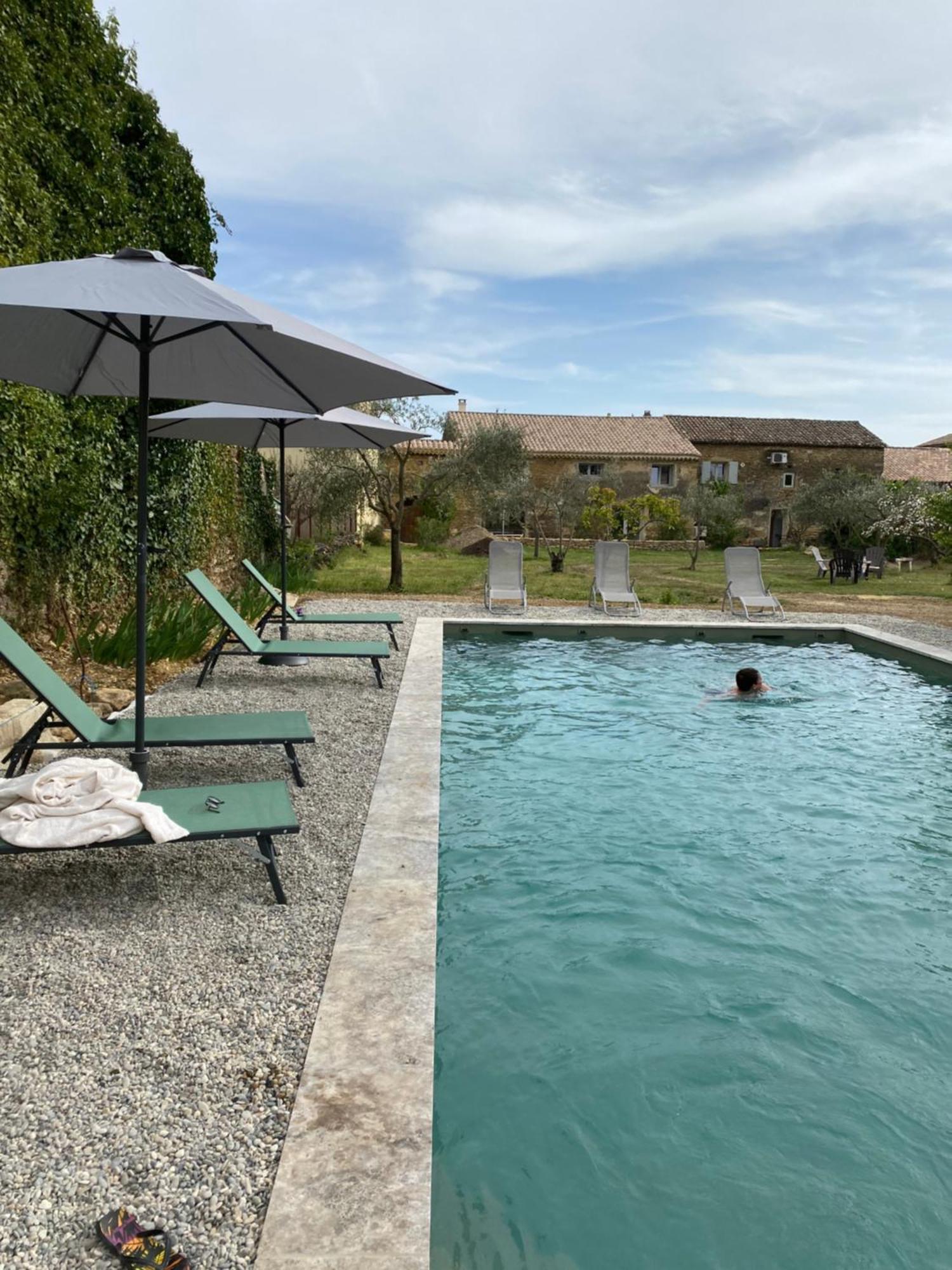 Le Nomade En Provence Bed and Breakfast Bouchet  Exteriör bild